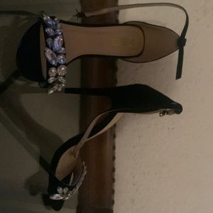 Black heels 4 inches with Rhinestones